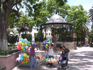 parkballoons.jpg